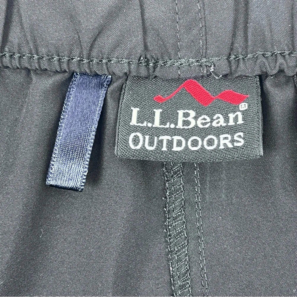Lands End Outdoors Women's Belted Polyester HIking Shorts Size XL; Outdoor